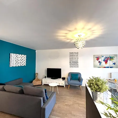Paris La-defense - U Arena - 2 Bedrooms - Parking, Terrace & Wifi Apartment