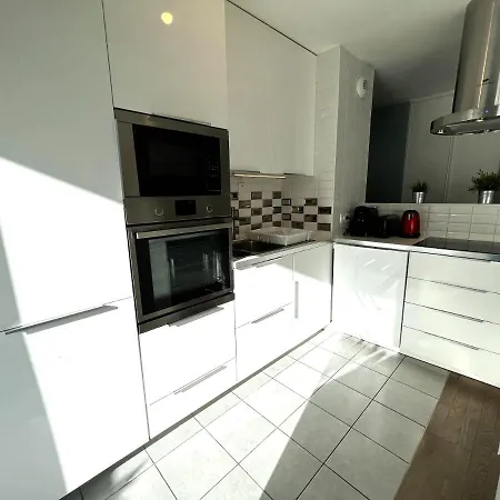 Paris La-defense - U Arena - 2 Bedrooms - Parking, Terrace & Wifi Apartment