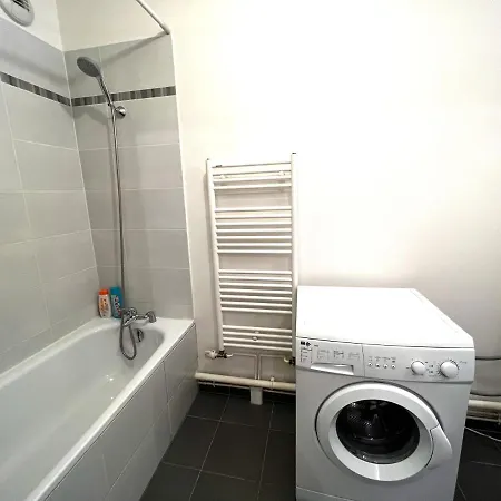 Paris La-defense - U Arena - 2 Bedrooms - Parking, Terrace & Wifi Nanterre