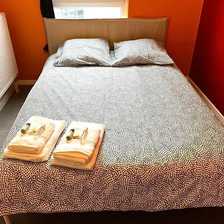 Paris La-defense - U Arena - 2 Bedrooms - Parking, Terrace & Wifi * Nanterre